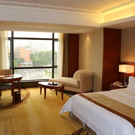 Rongjiang Hotel Jieyang Exterior foto